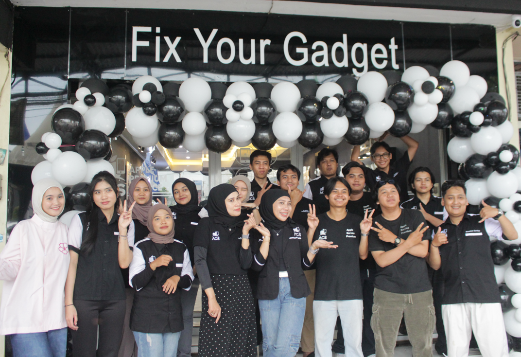 ACS Apple Service Samarinda Tim